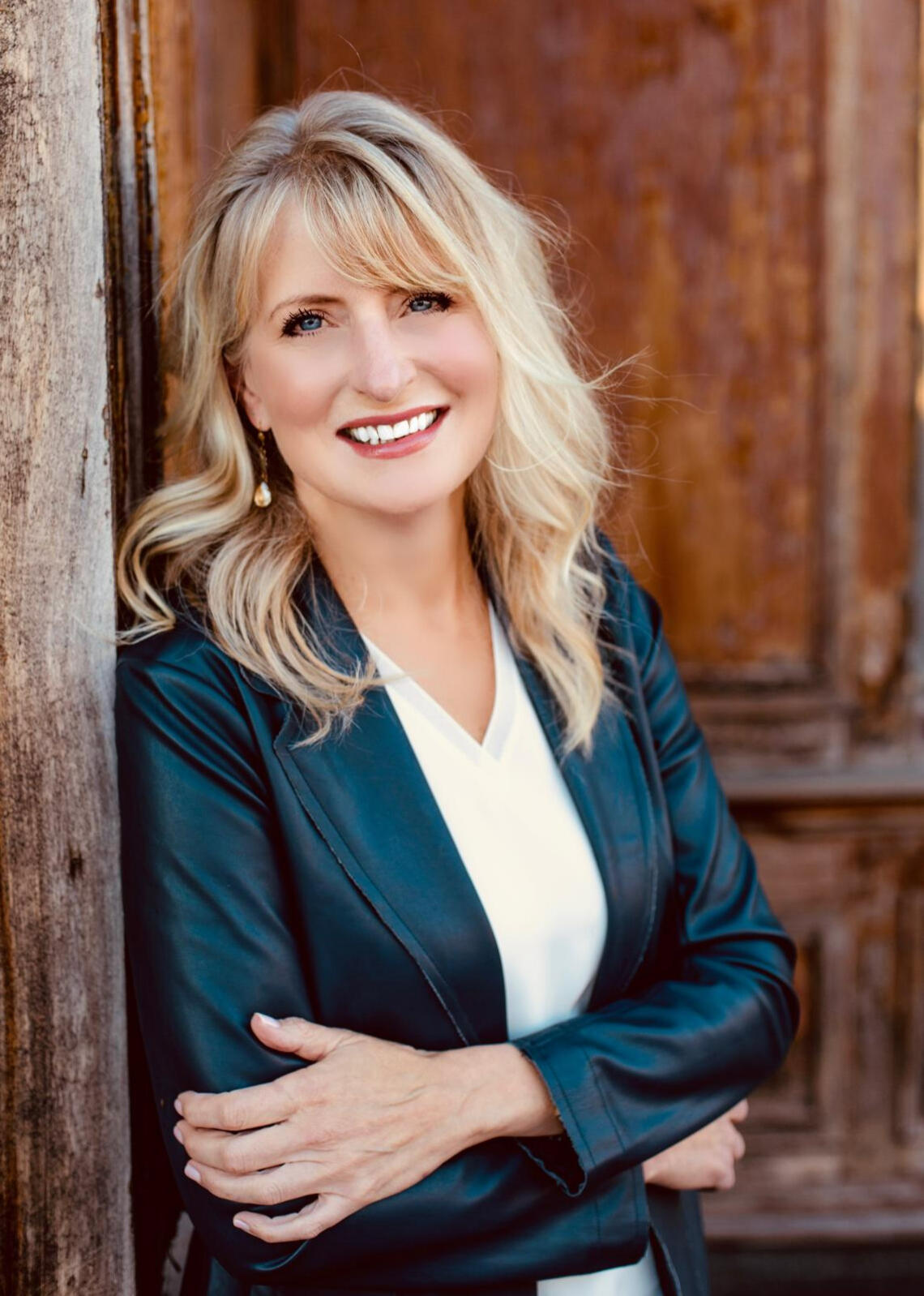 Katie Milne, leadership advisor, professional portrait